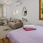 In With Wifi Holiday home Rovinj